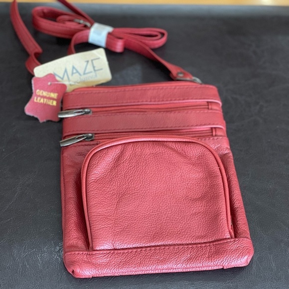 Maze Exclusive Leather Crossbody bag purse zippered multi pocket work casual NWT - Picture 5 of 16
